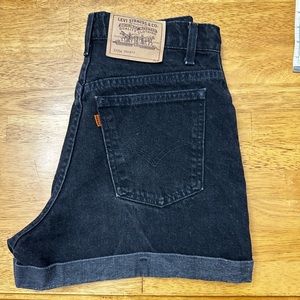 Levi’s VTG black denim shorts 964 orange tag!